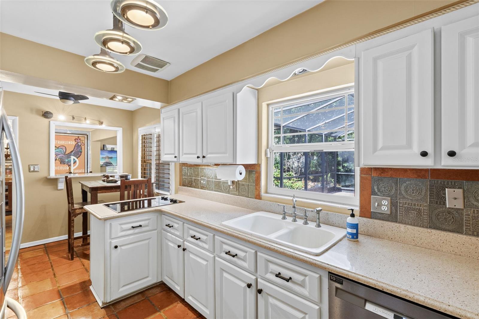 DOMMERICH ESTATES 1ST ADD MAITLAND - Residential