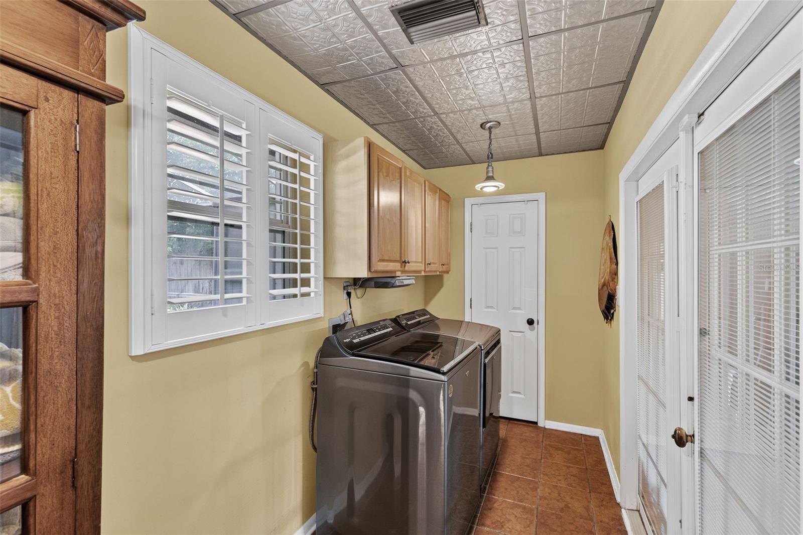 DOMMERICH ESTATES 1ST ADD MAITLAND - Residential