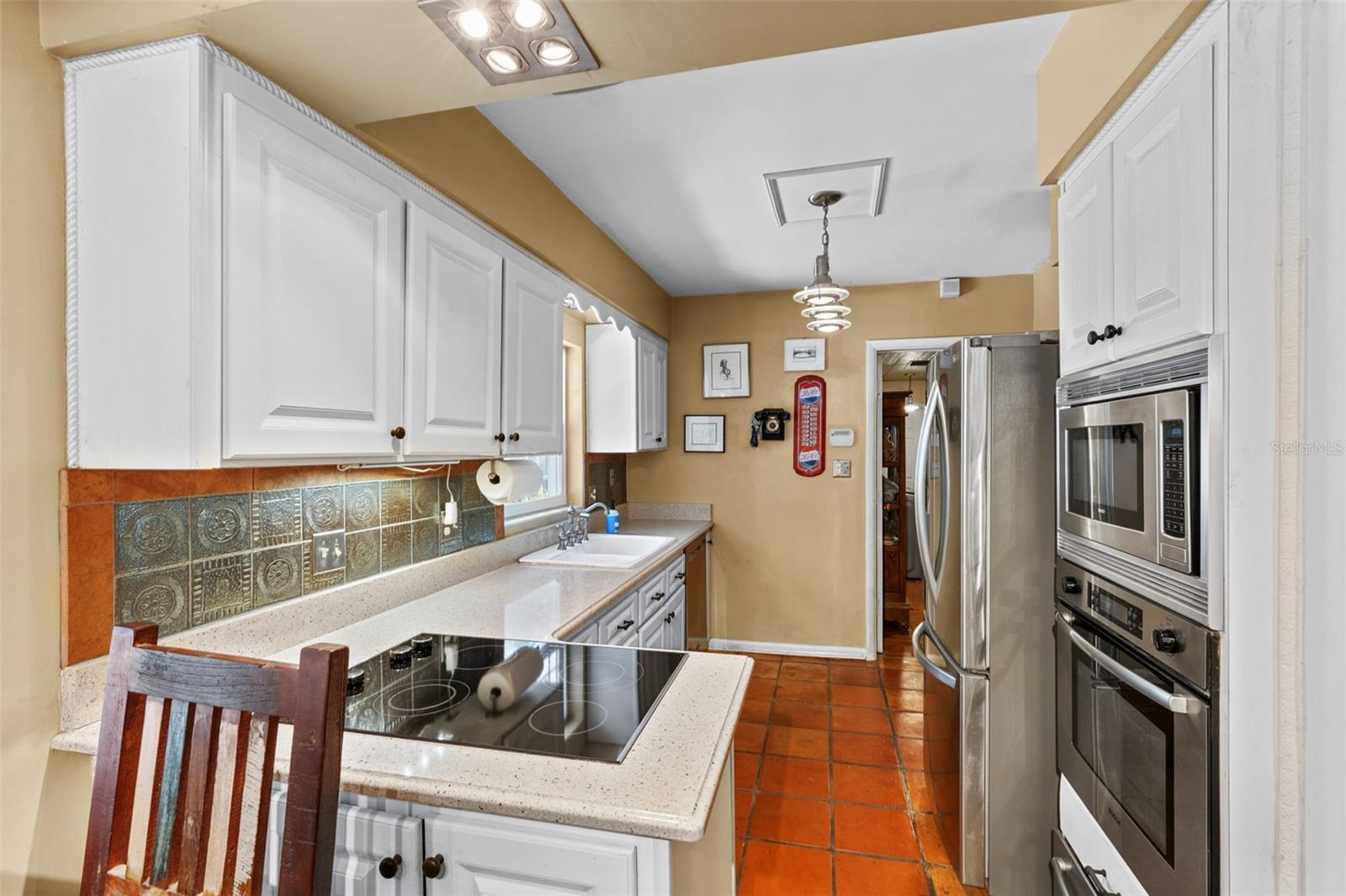 DOMMERICH ESTATES 1ST ADD MAITLAND - Residential