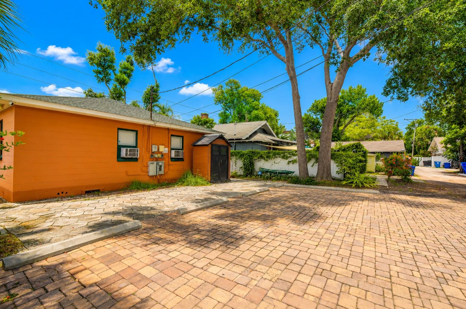 SPRING HILL REV - Residential Income