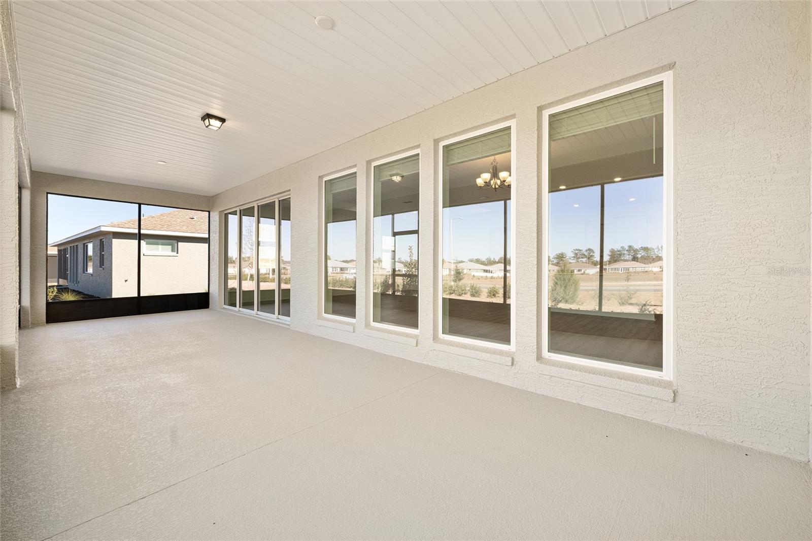 ON TOP OF THE WORLD - Residential Lease