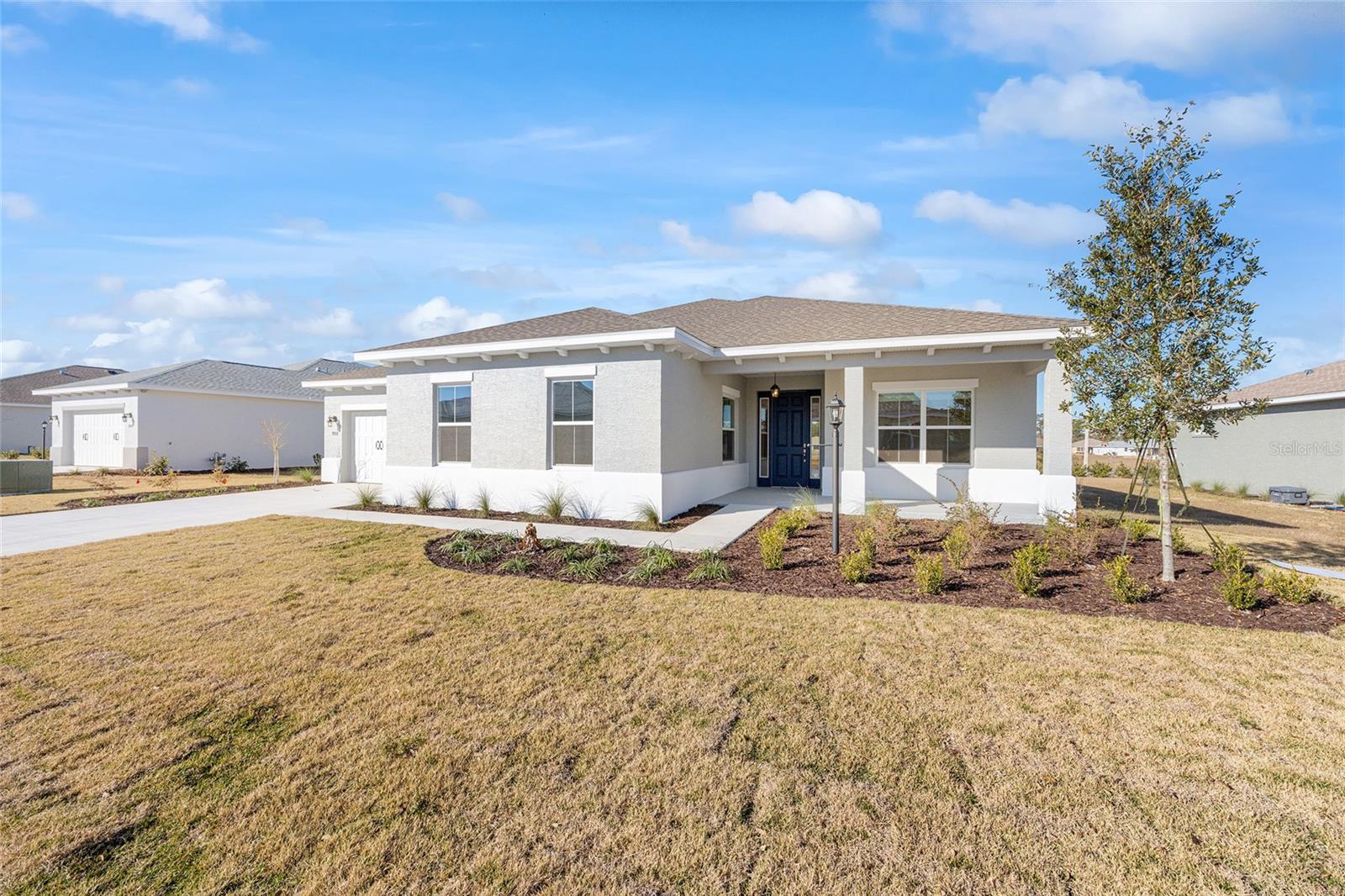 ON TOP OF THE WORLD - Residential Lease