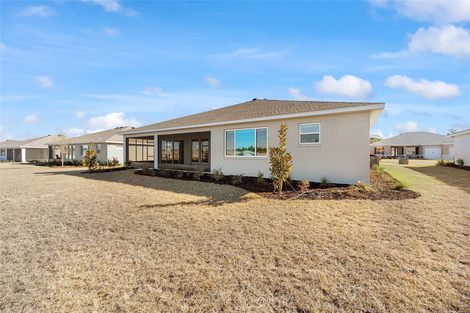 ON TOP OF THE WORLD - Residential Lease