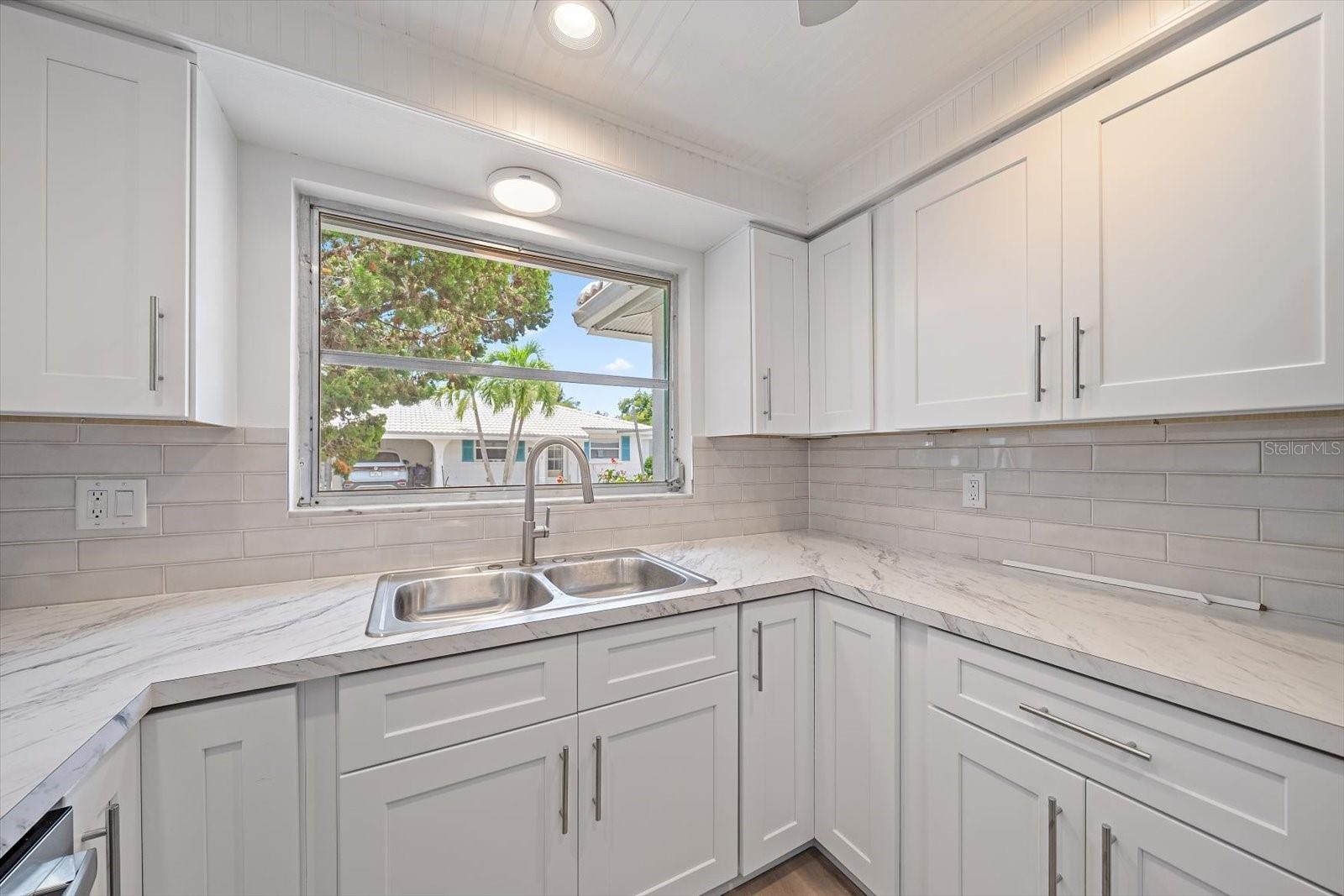 SPANISH MAIN YACHT CLUB CONDO - Residential