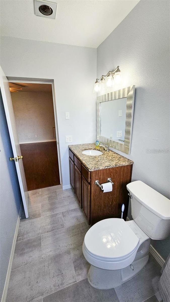 ON TOP OF THE WORLD - Residential Lease