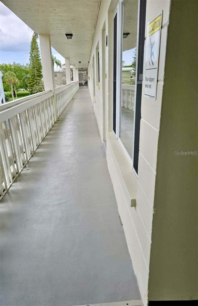 ON TOP OF THE WORLD - Residential Lease
