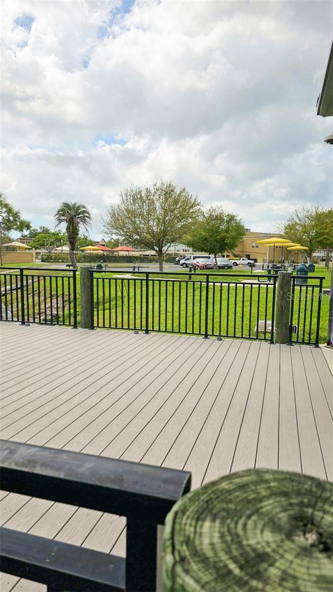 ON TOP OF THE WORLD - Residential Lease