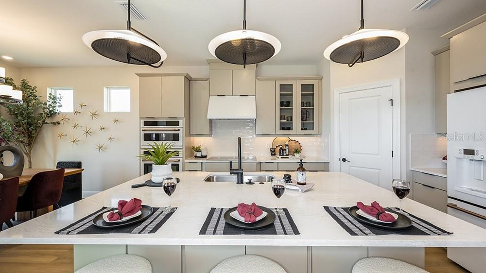 ESPLANADE AT MCKINNON GROVES - Residential