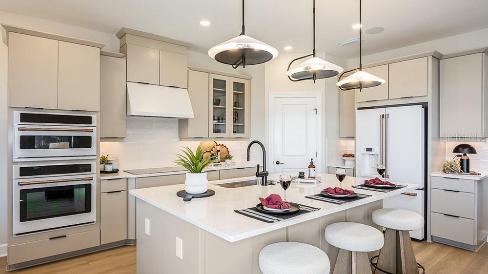 ESPLANADE AT MCKINNON GROVES - Residential