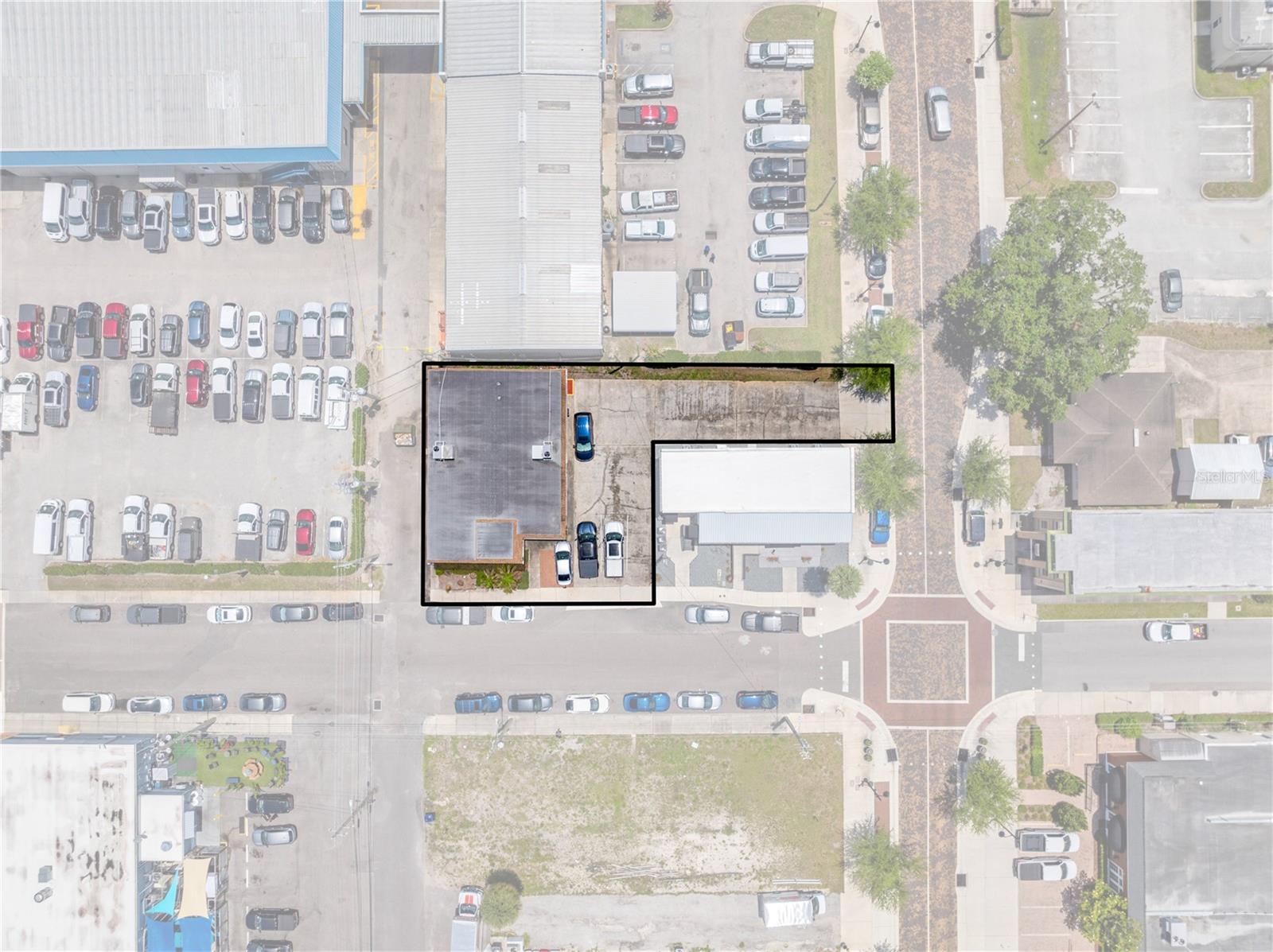ST CLOUD 2ND TOWN OF - Commercial Sale