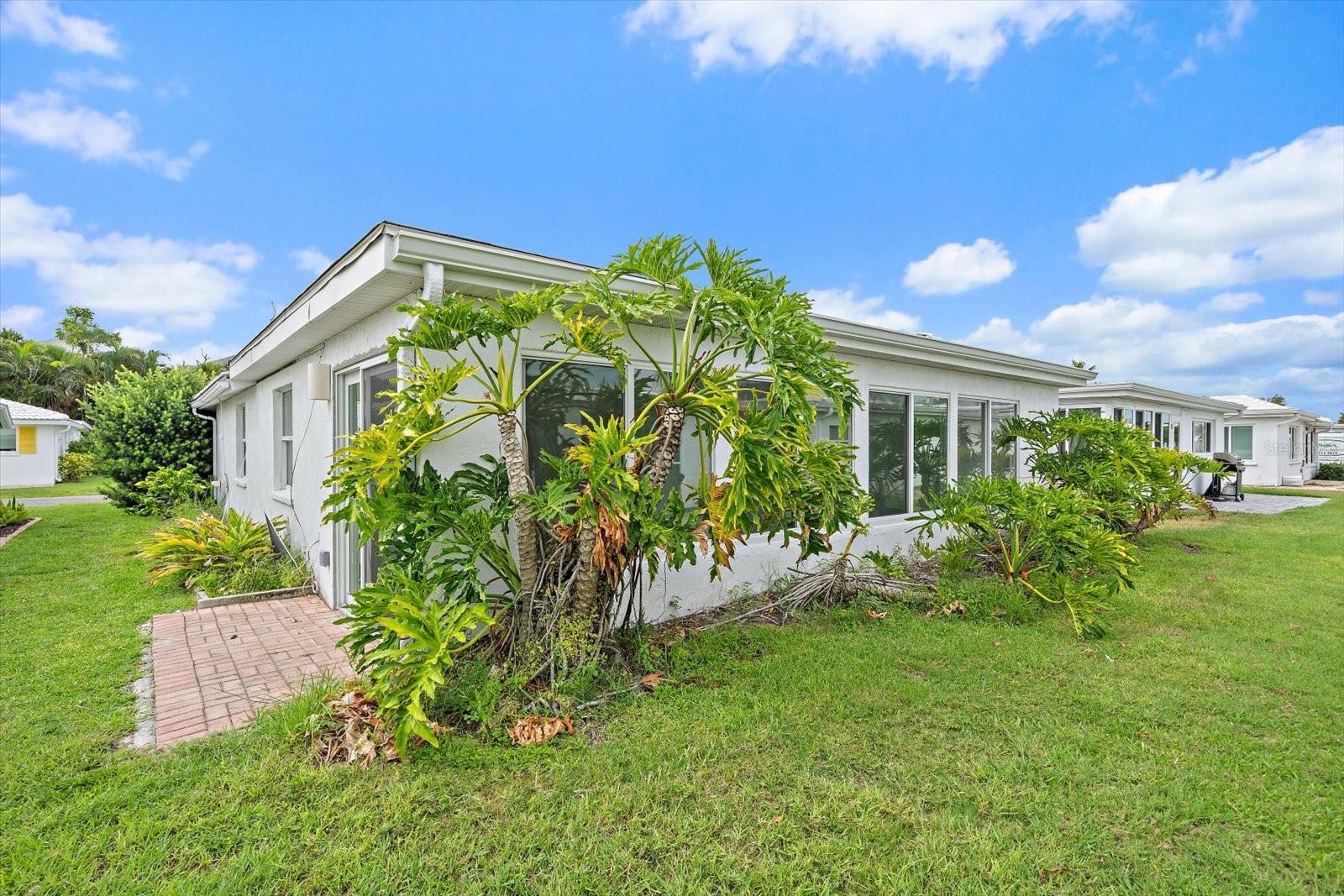 SPANISH MAIN YACHT CLUB CONDO - Residential