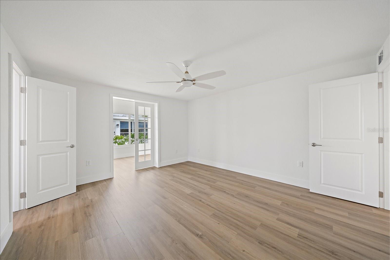 SPANISH MAIN YACHT CLUB CONDO - Residential