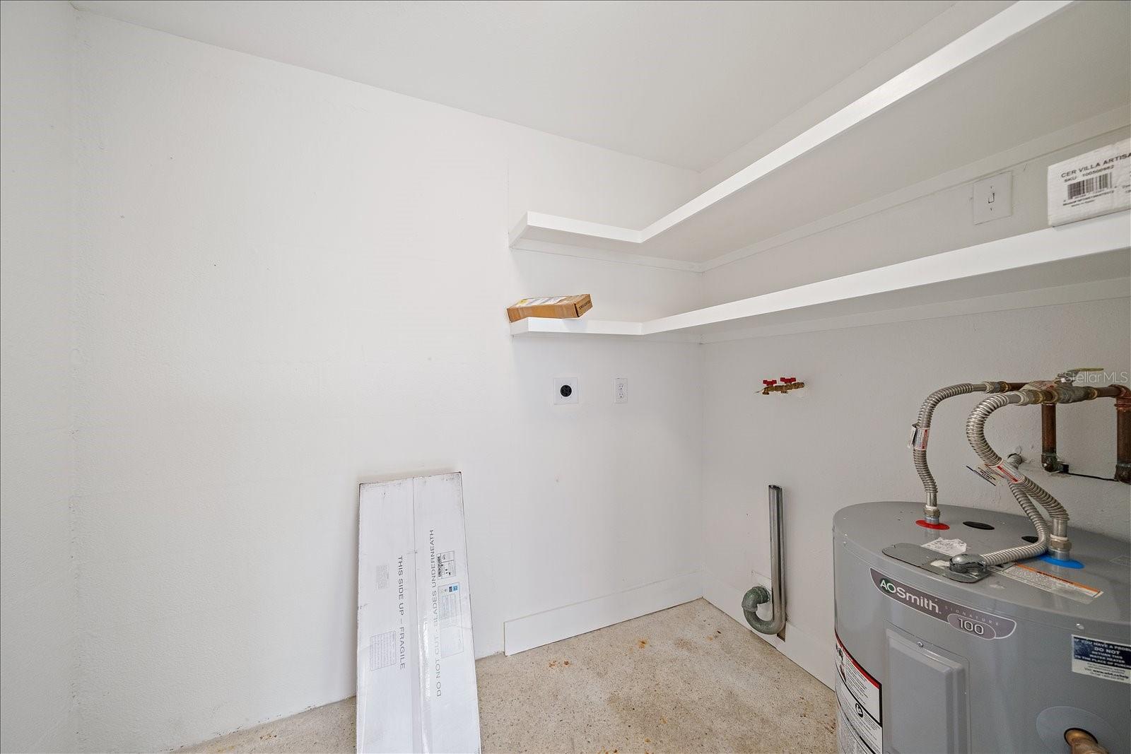 SPANISH MAIN YACHT CLUB CONDO - Residential
