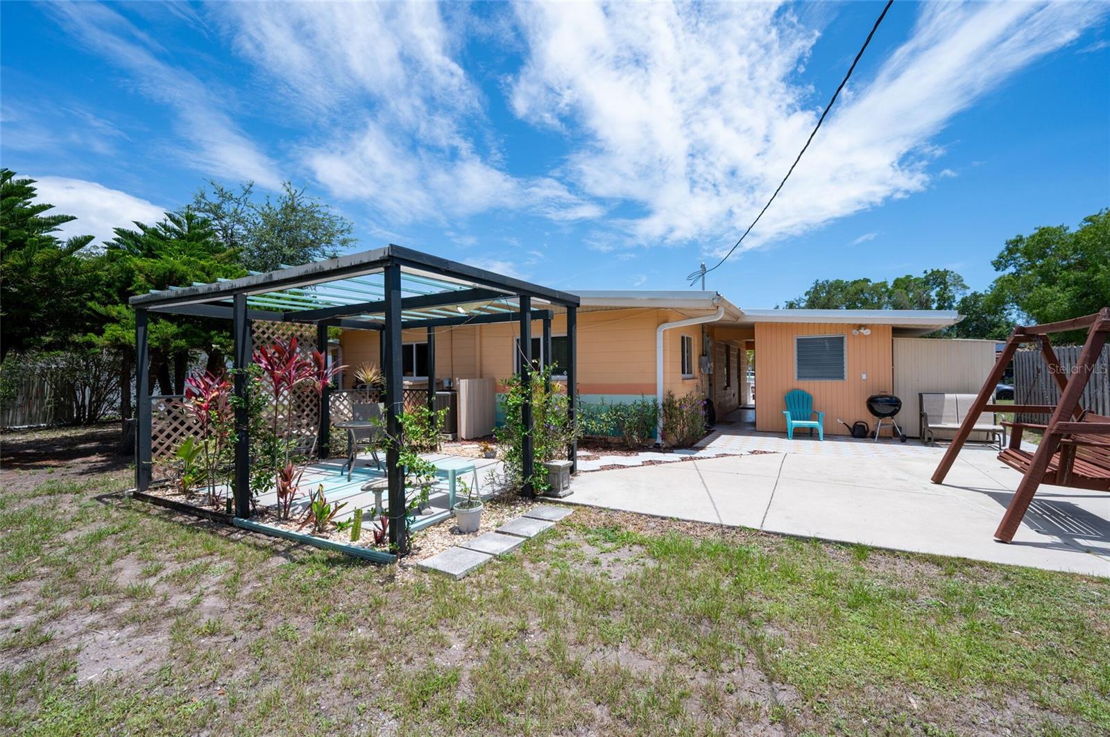 BLOSSOM BROOK - Residential