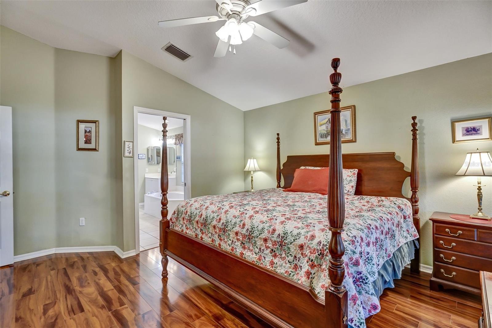 PINEHURST ESTATES PH B - Residential