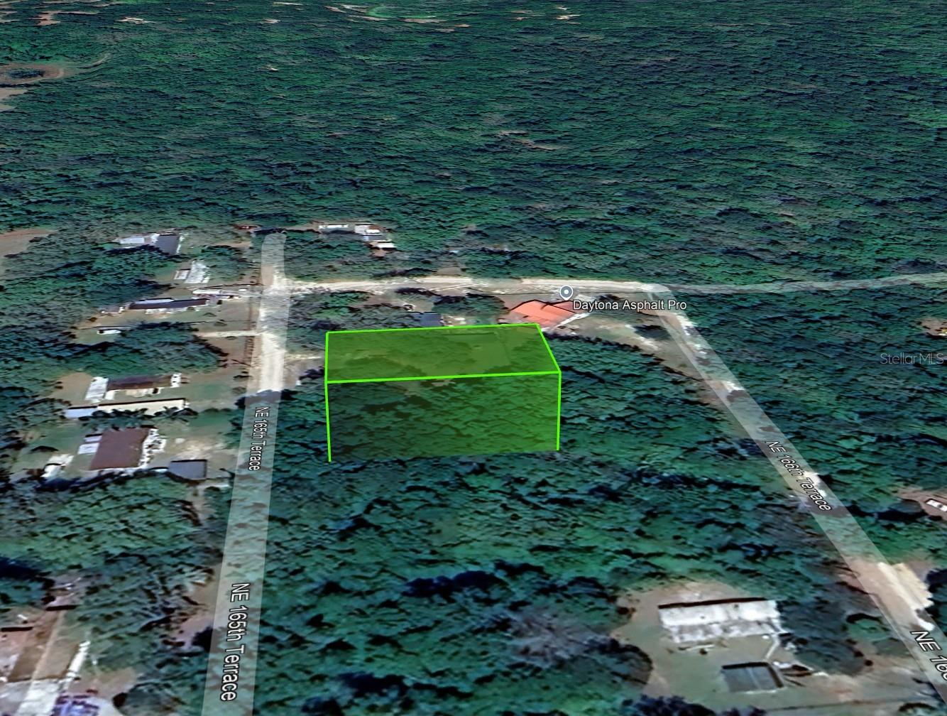 TIMBERLANE - Land