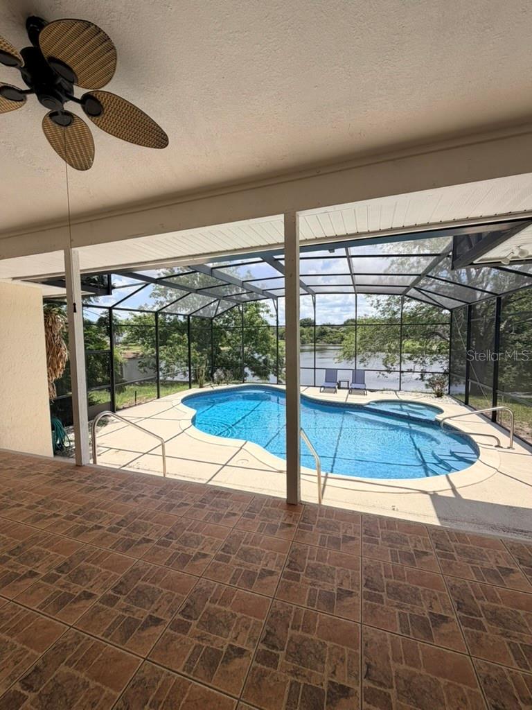 ALMOND TREE ESTATES - Residential Lease
