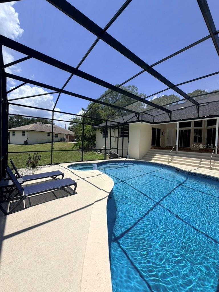 ALMOND TREE ESTATES - Residential Lease