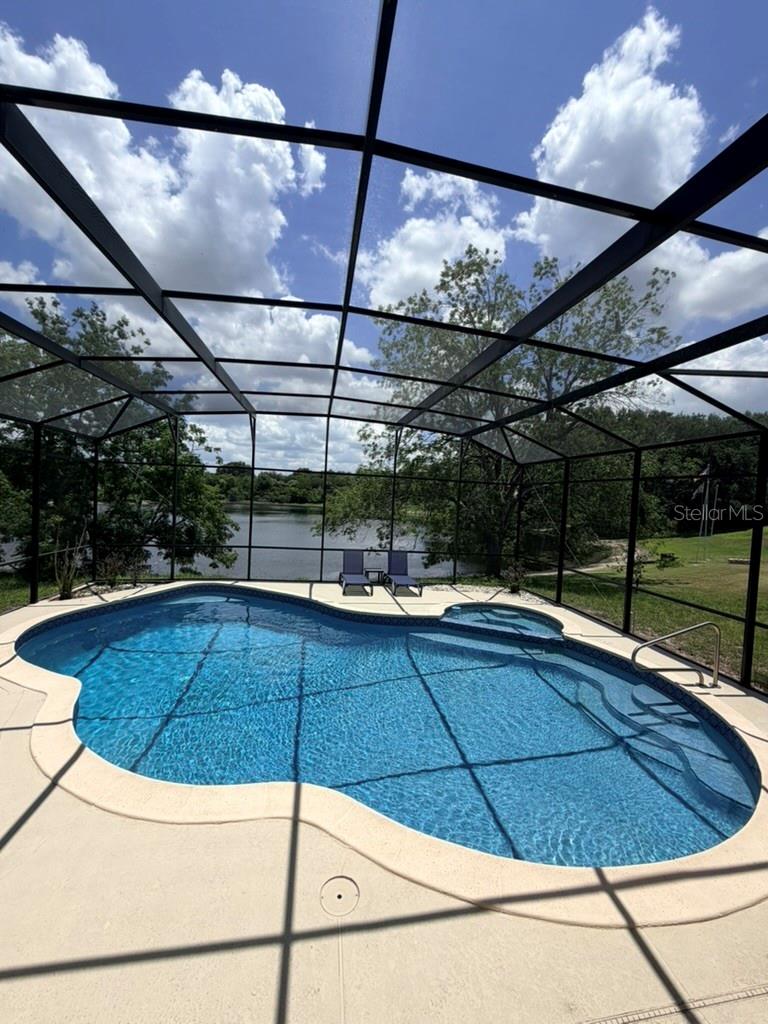 ALMOND TREE ESTATES - Residential Lease