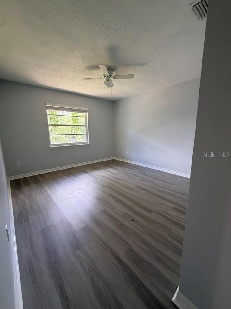 ALMOND TREE ESTATES - Residential Lease