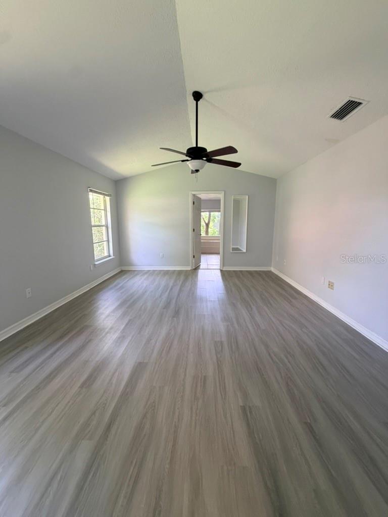 ALMOND TREE ESTATES - Residential Lease