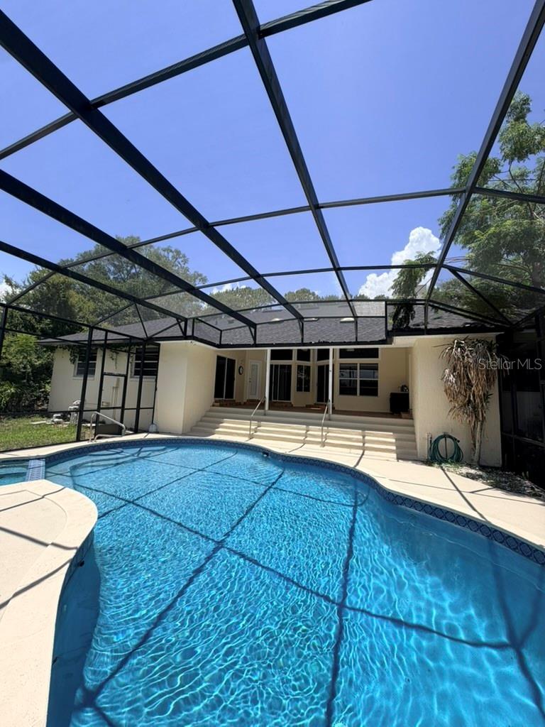 ALMOND TREE ESTATES - Residential Lease