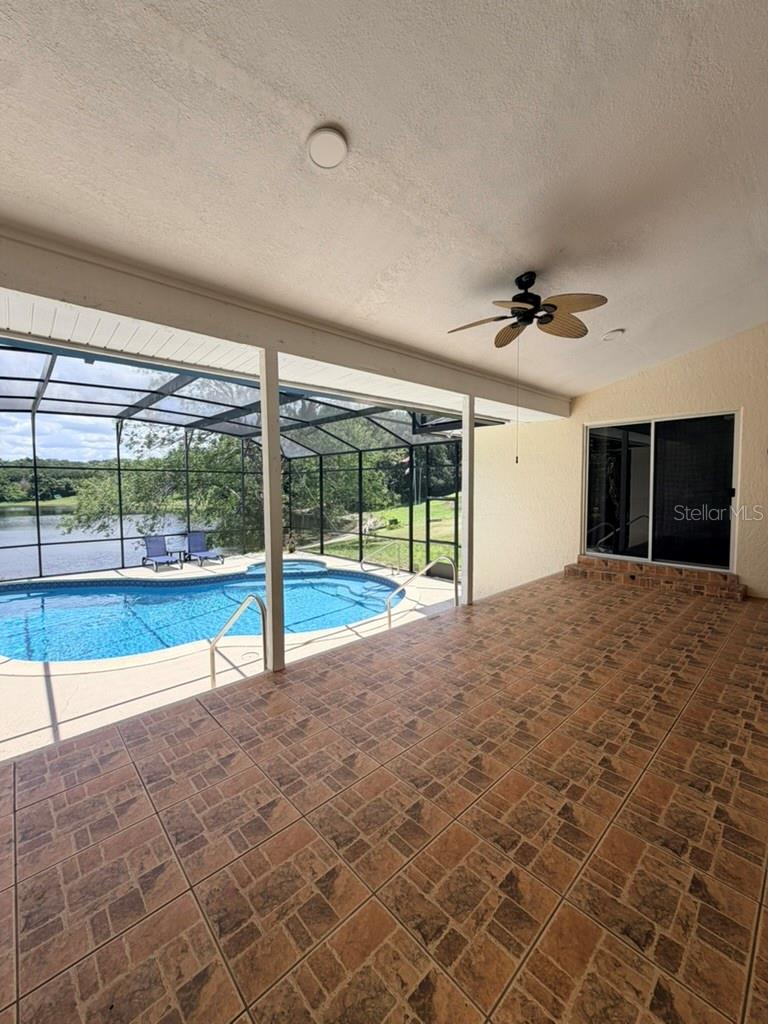 ALMOND TREE ESTATES - Residential Lease