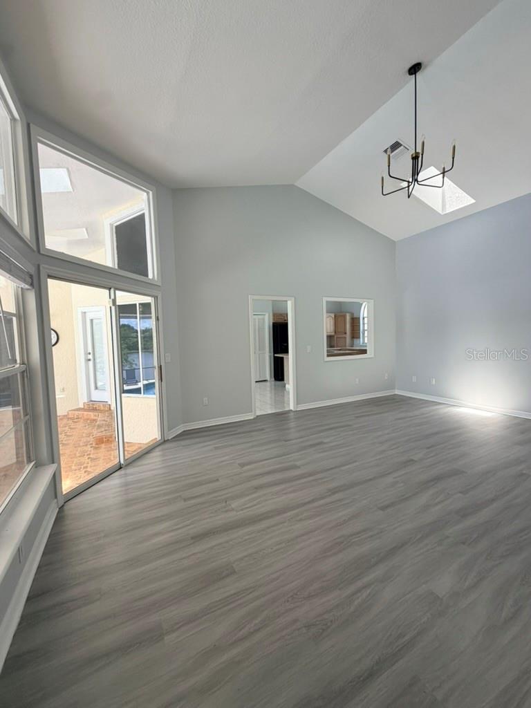 ALMOND TREE ESTATES - Residential Lease
