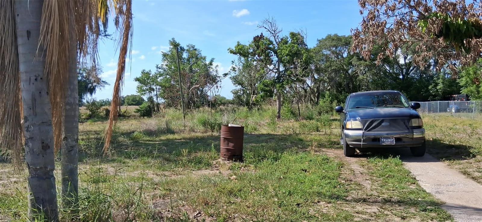 Land in developed area, nearby utilities, great investment opportunity, Tax Deed