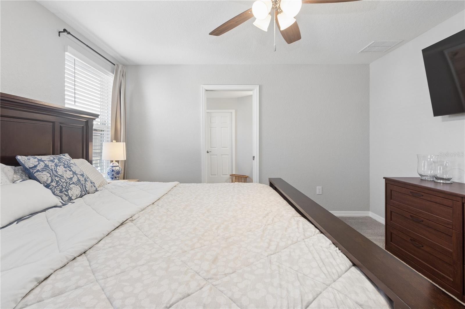 RIDGEWOOD SOUTH - Residential Lease