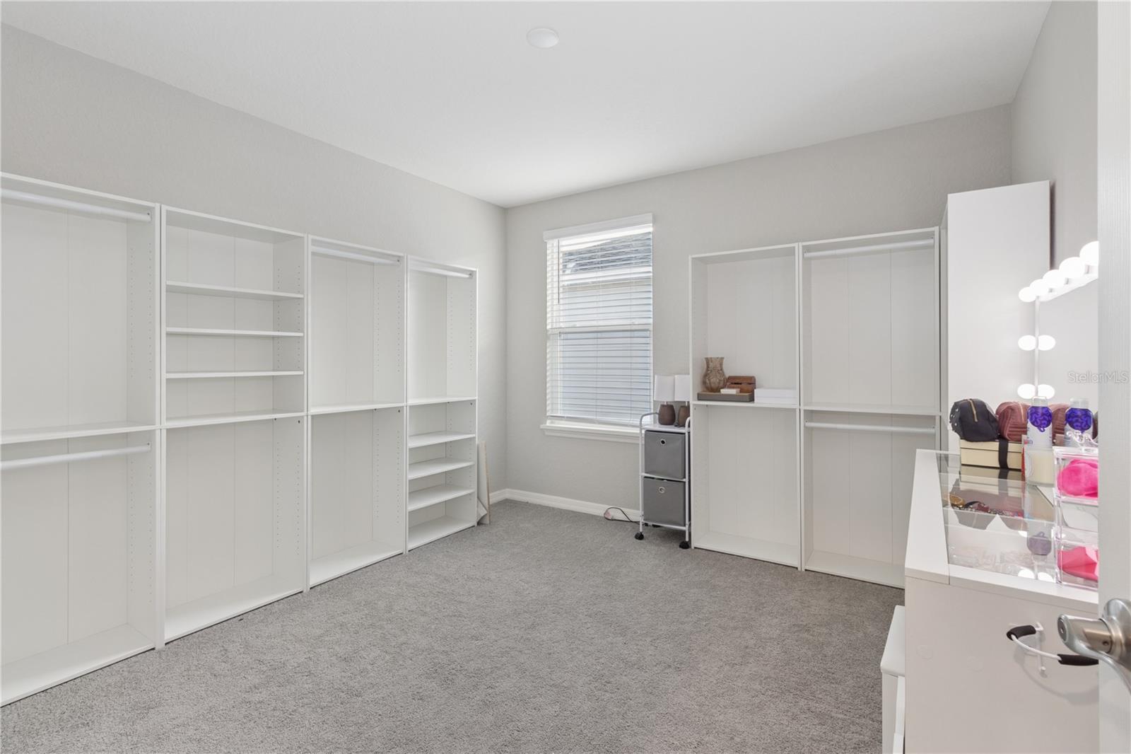 RIDGEWOOD SOUTH - Residential Lease