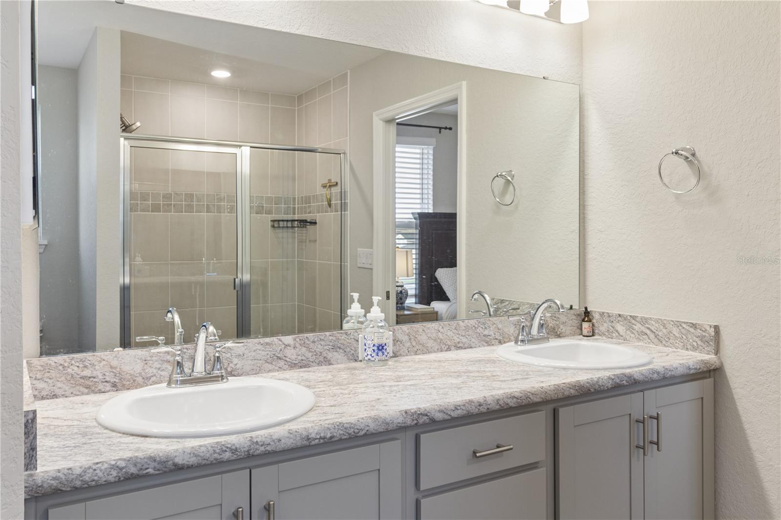 RIDGEWOOD SOUTH - Residential Lease