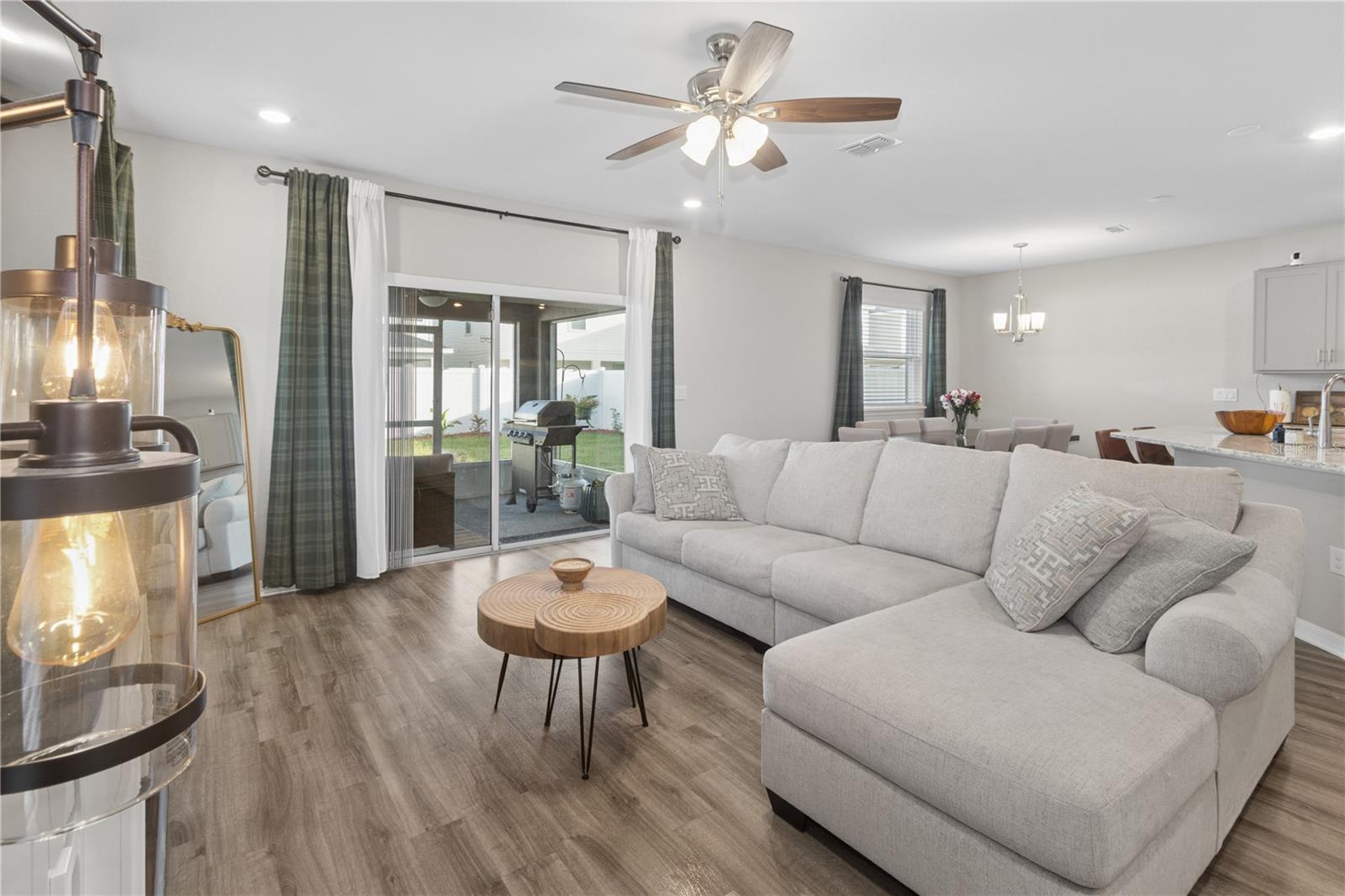 RIDGEWOOD SOUTH - Residential Lease