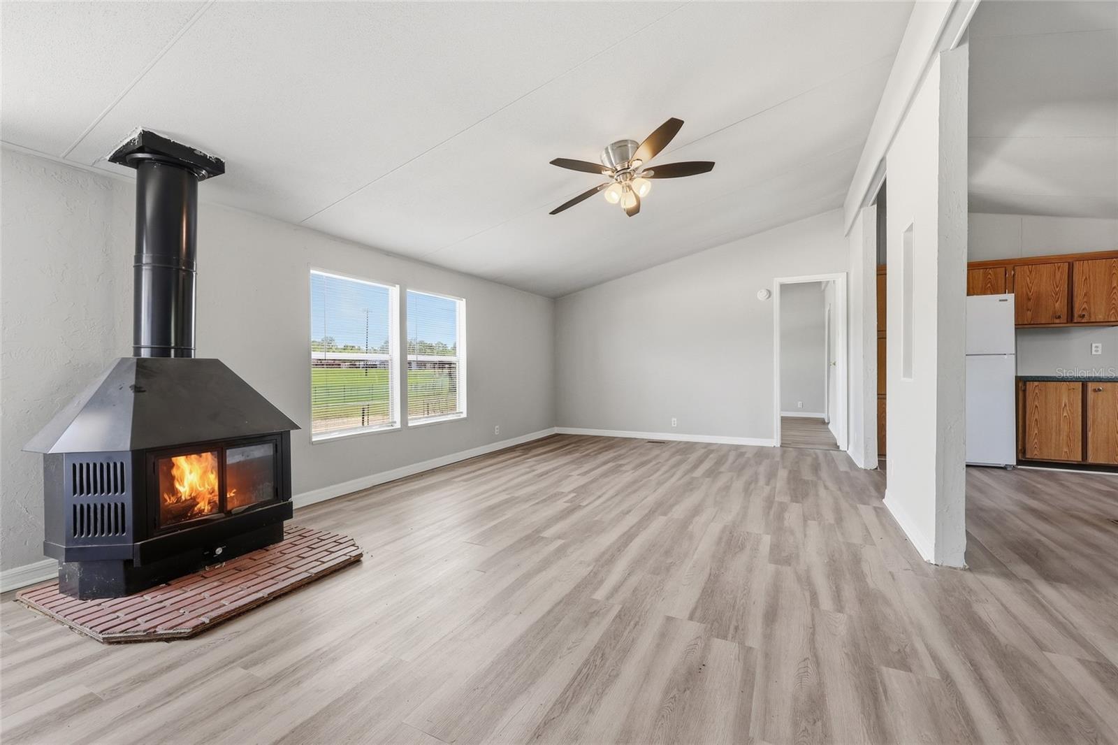 MEADOWS/BEAUTIFUL BRONSON - Residential