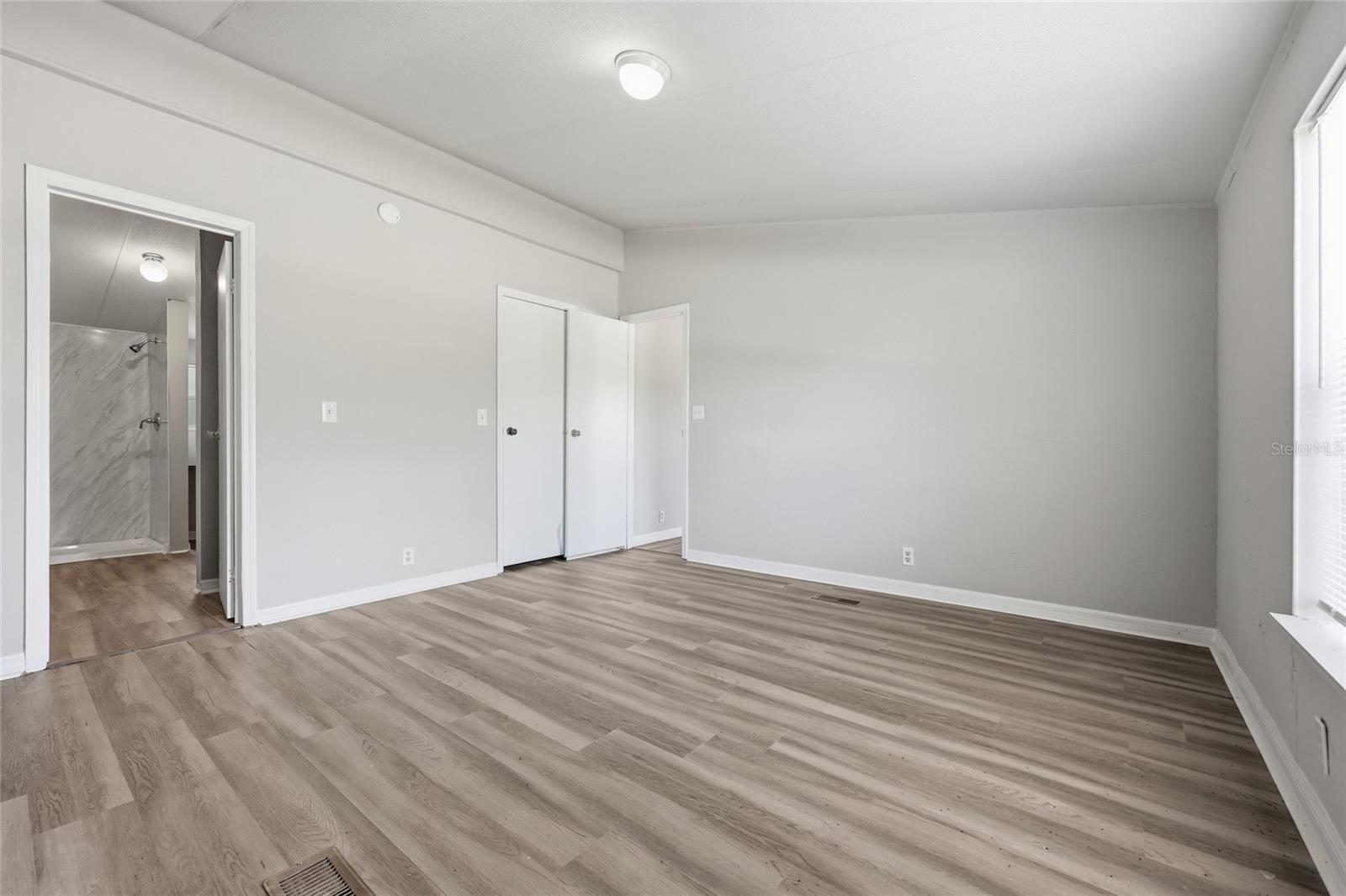 MEADOWS/BEAUTIFUL BRONSON - Residential