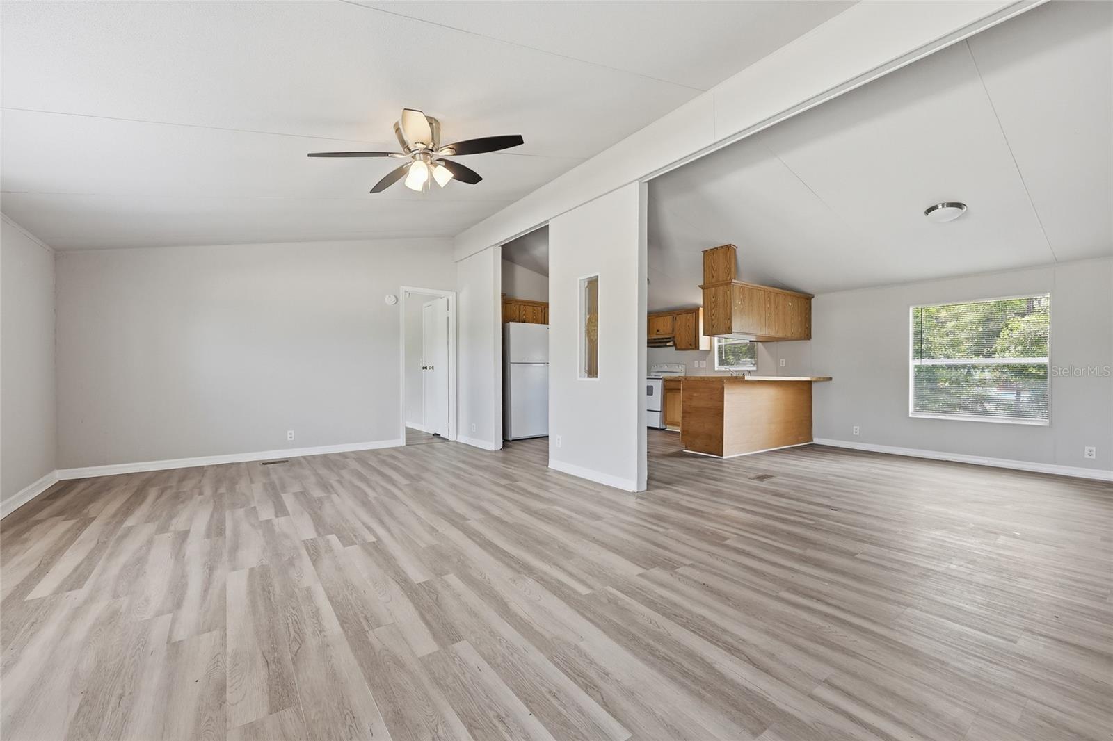 MEADOWS/BEAUTIFUL BRONSON - Residential
