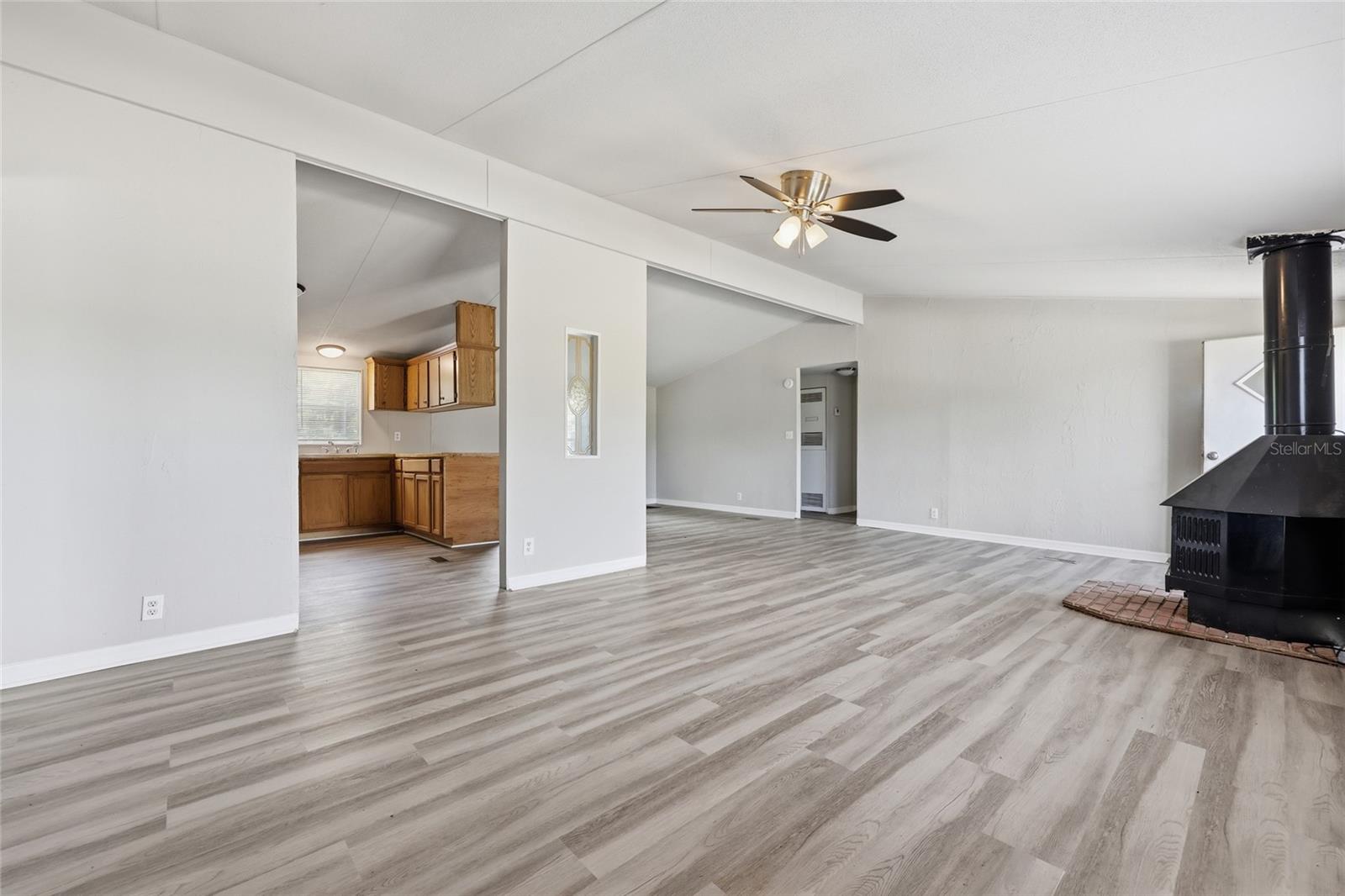 MEADOWS/BEAUTIFUL BRONSON - Residential