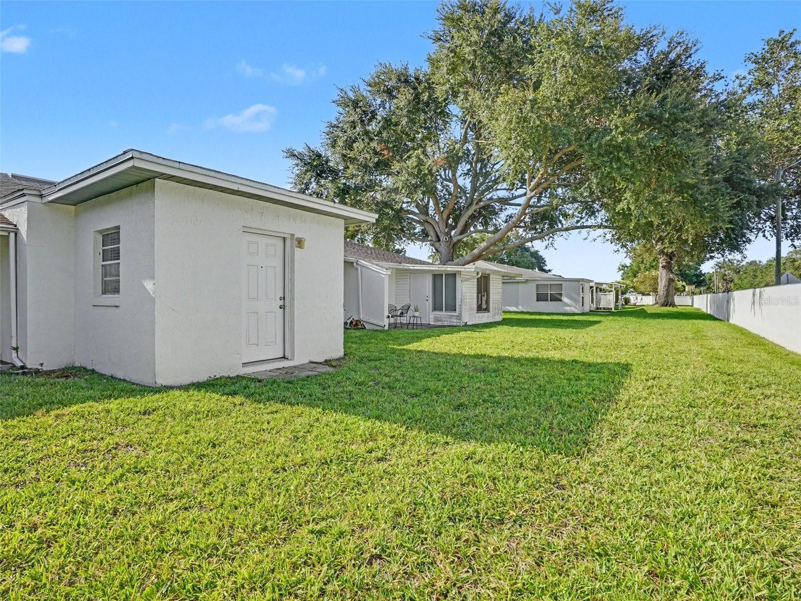 OAKVIEW - Residential