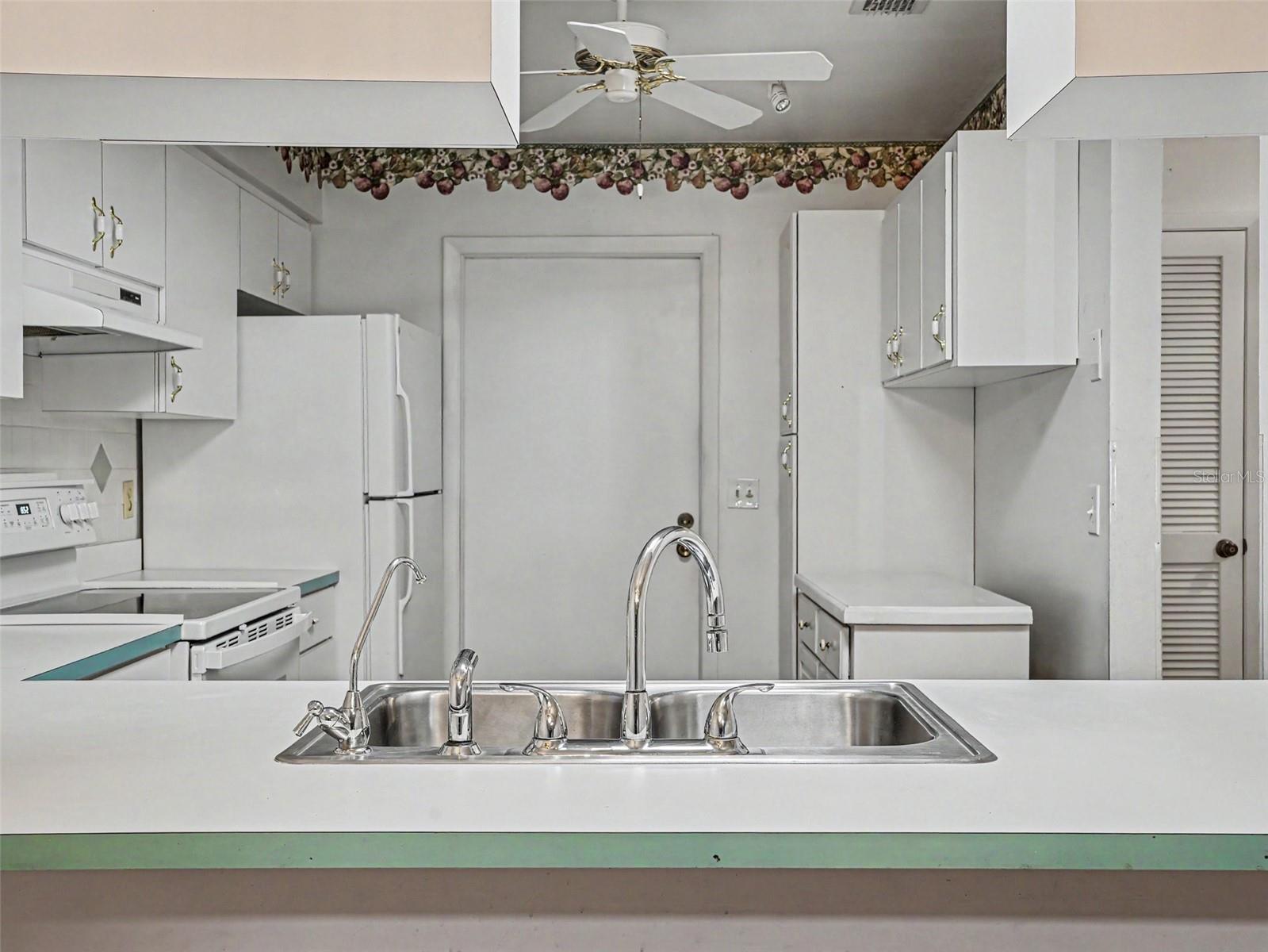 OAKVIEW - Residential