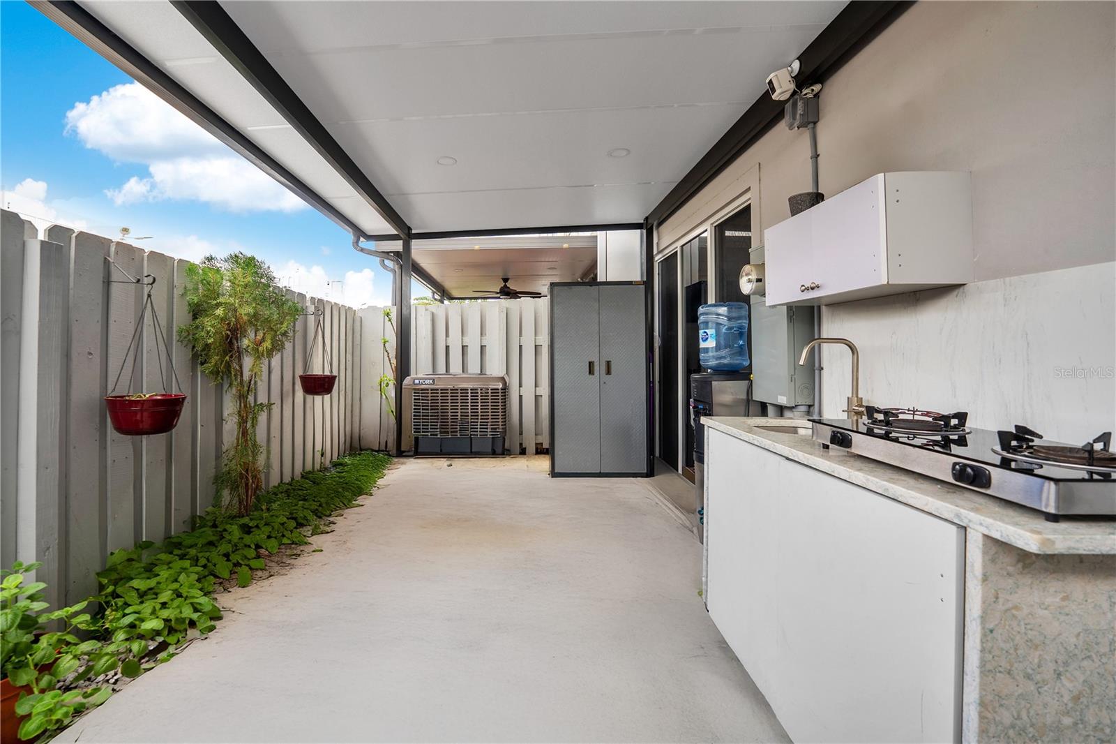 PARADISE GARDENS - Residential