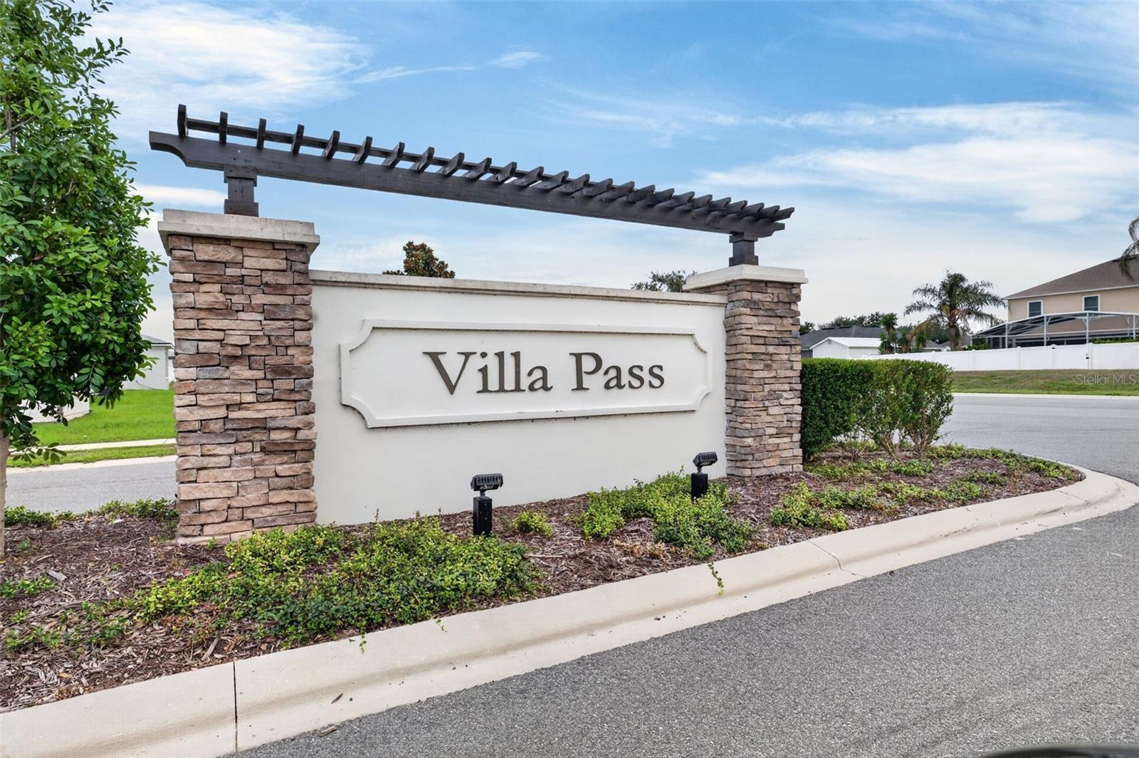 VILLA PASS - Residential Lease