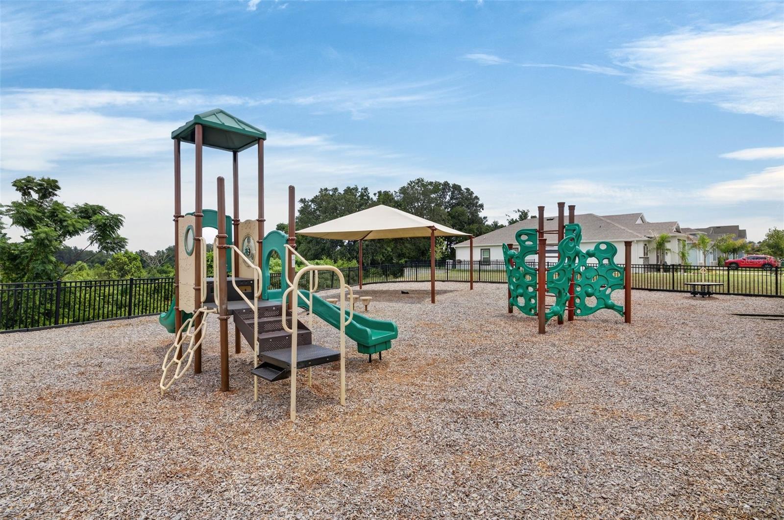 VILLA PASS - Residential Lease