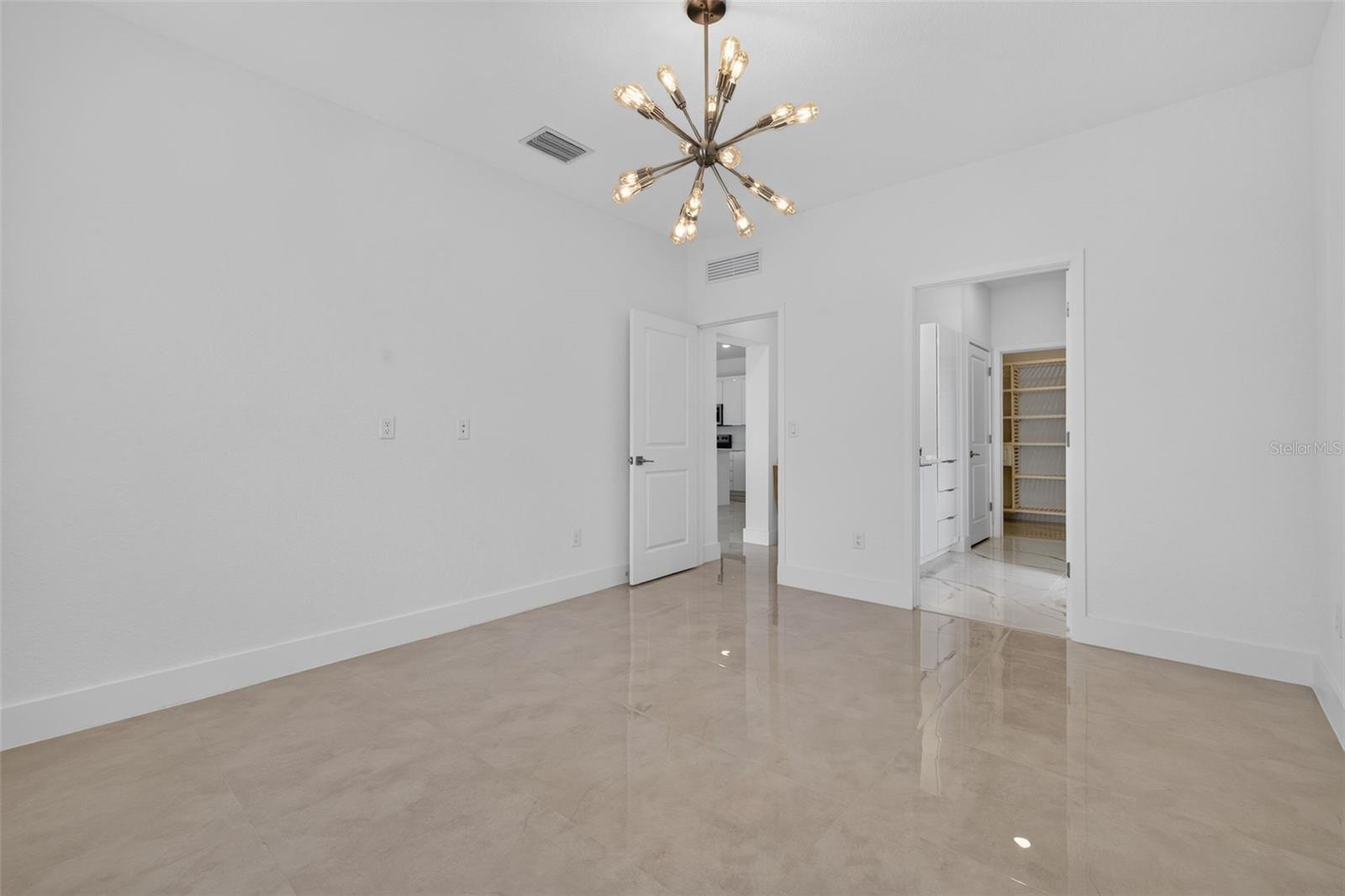 VILLA PASS - Residential Lease