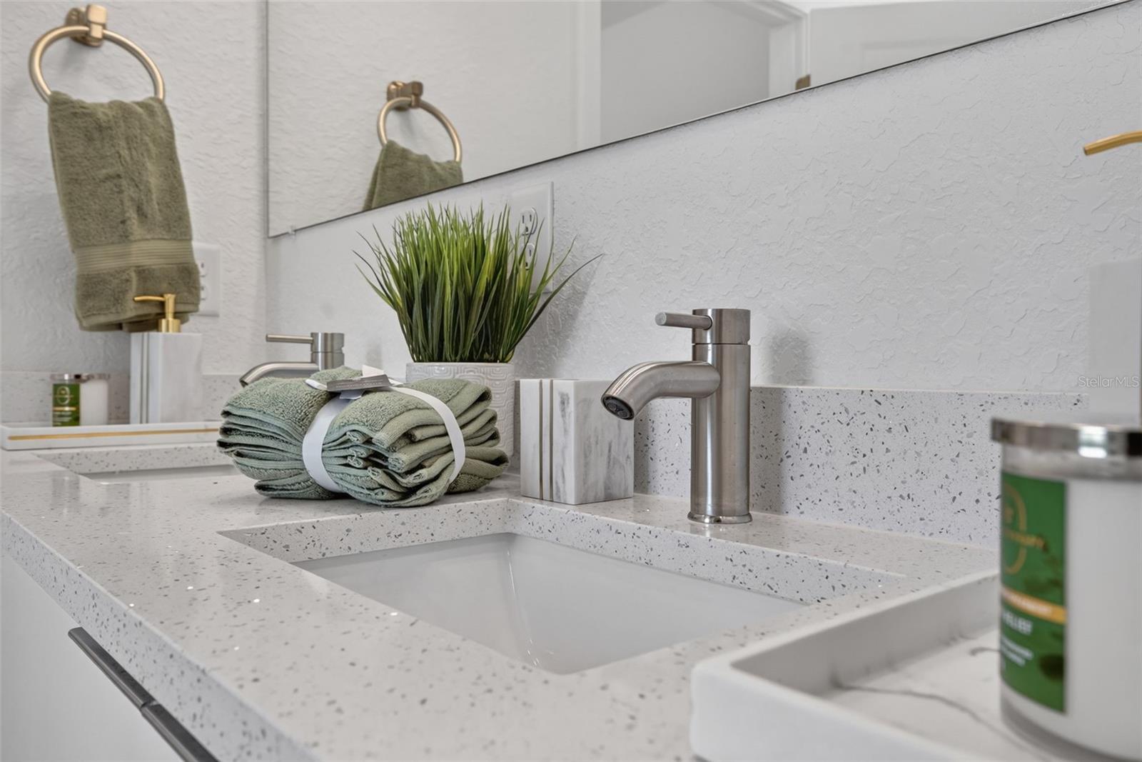 VILLA PASS - Residential Lease