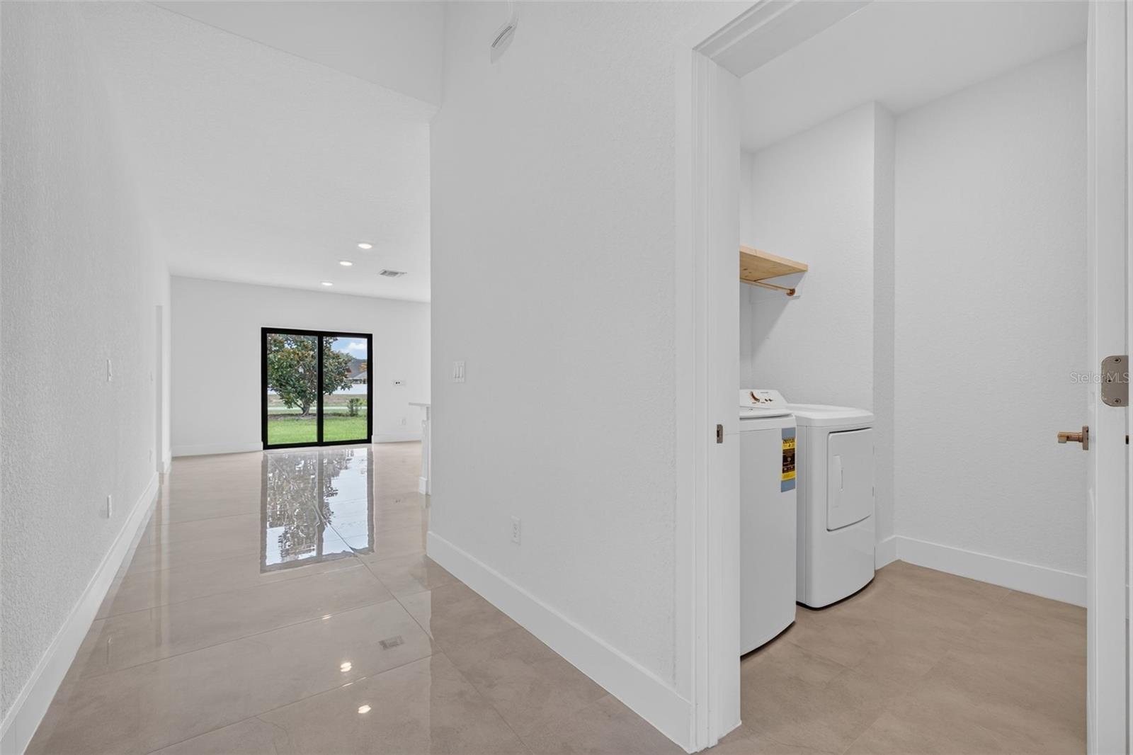 VILLA PASS - Residential Lease