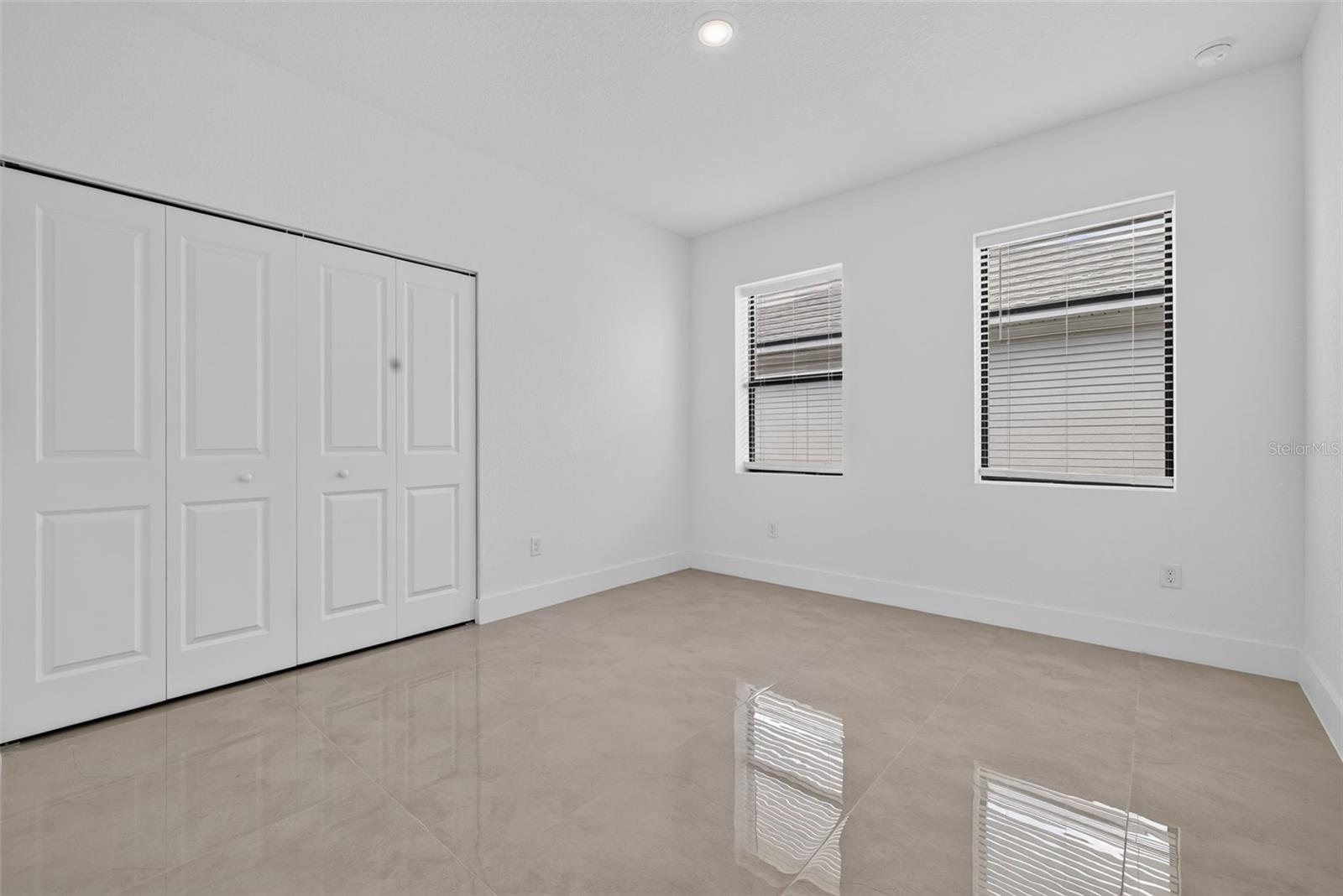 VILLA PASS - Residential Lease