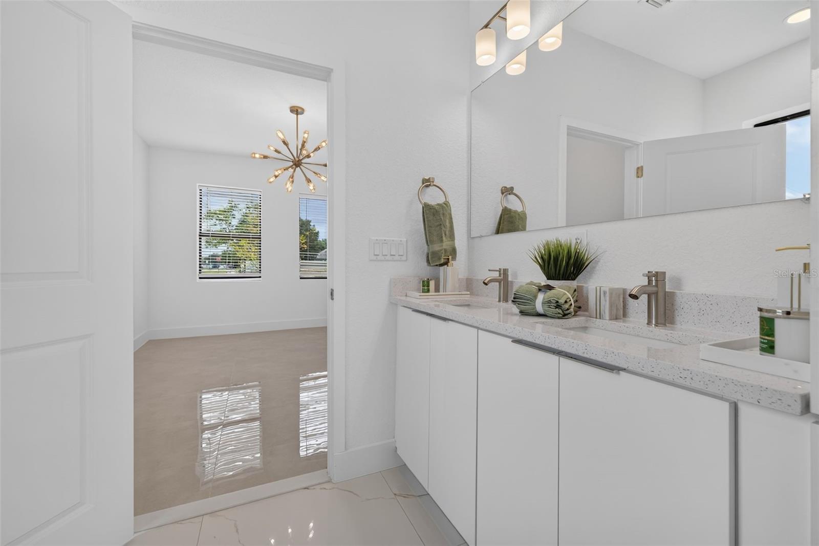 VILLA PASS - Residential Lease