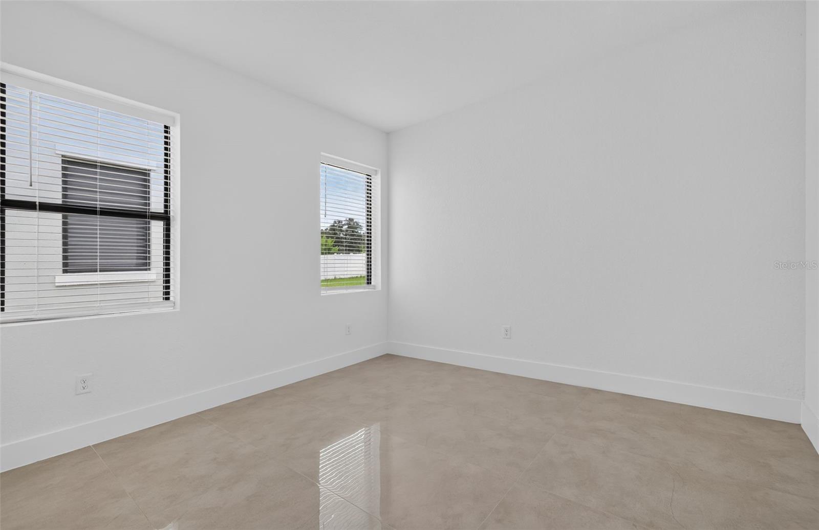 VILLA PASS - Residential Lease