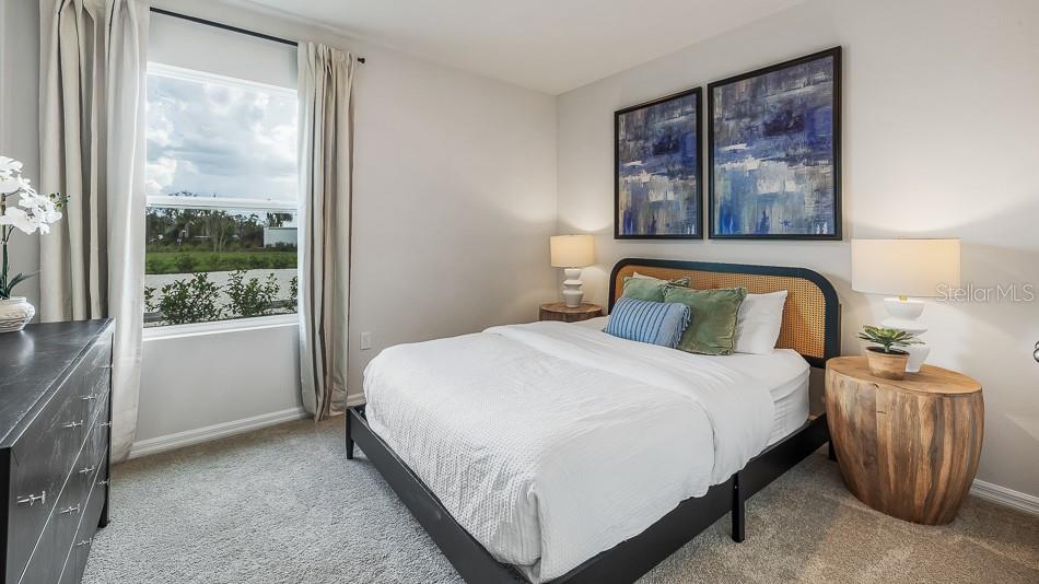 OAKFIELD LAKES - Residential