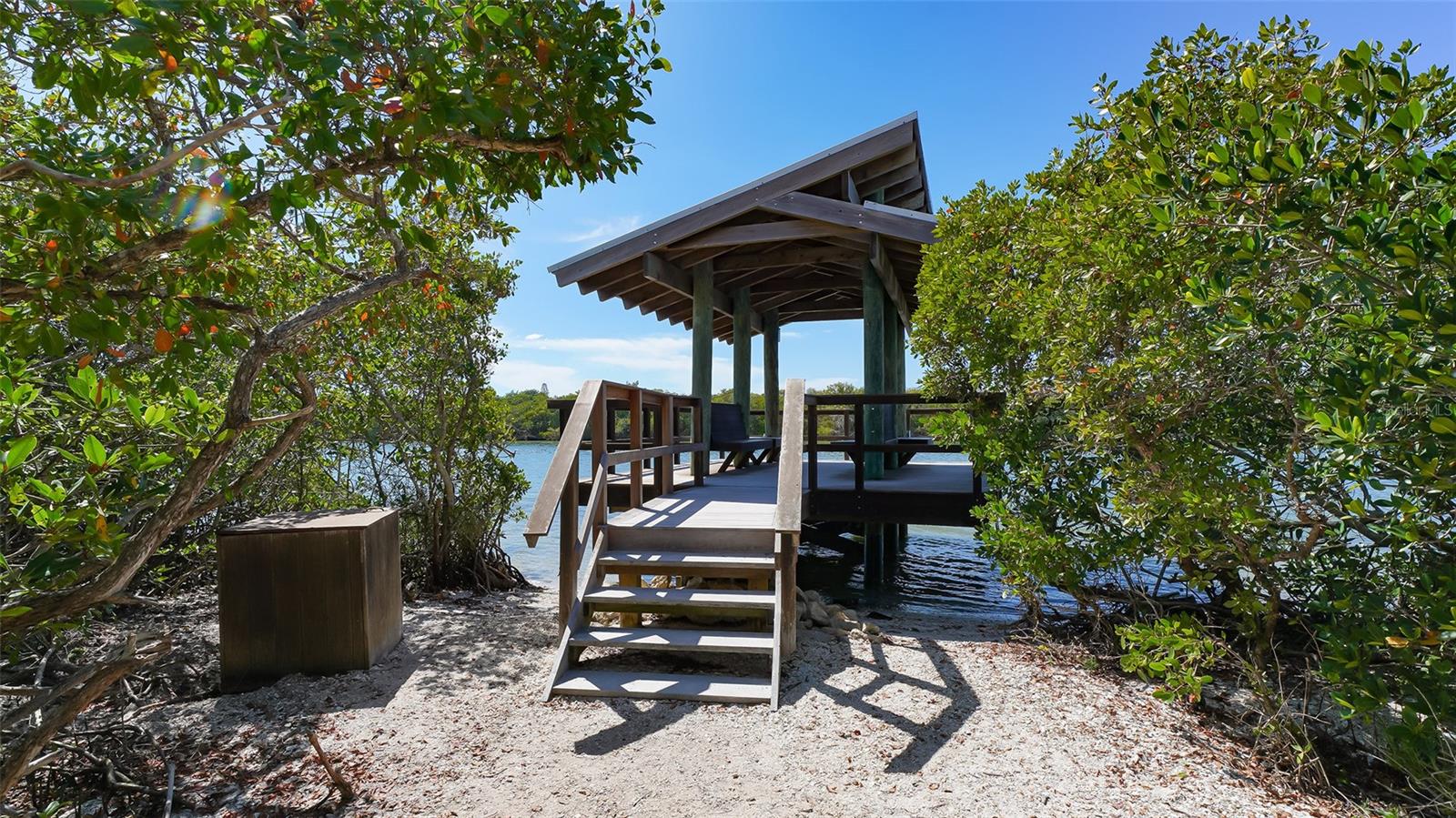 THE LANDINGS - Residential